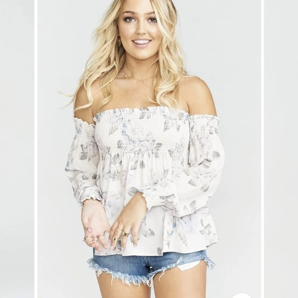 Show Me Your Mumu Off The Shoulder Raquel Smocked Top Romantic Floral Rose sz.XS - Picture 1 of 15